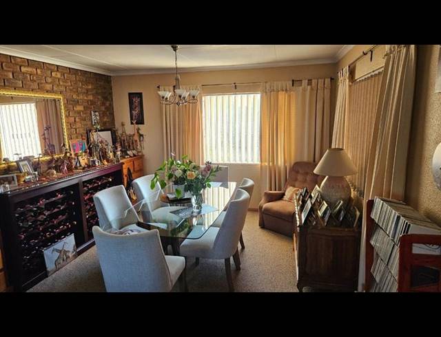 3 BEDROOM TOWNHOUSE FOR SALE IN TERENURE